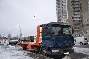 Либералы хотят штрафовать эвакуаторы за парковку в не отведенных для этого местах