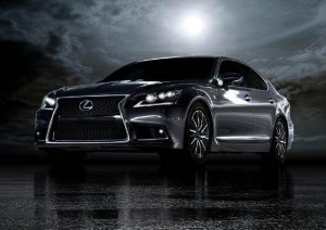 Новый Lexus LS 600h F Sport. Что осталось, а что изменилось